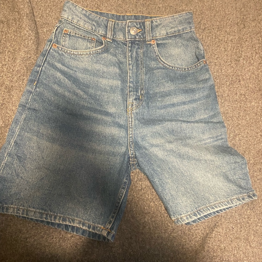 H&M| New Denim Shorts
